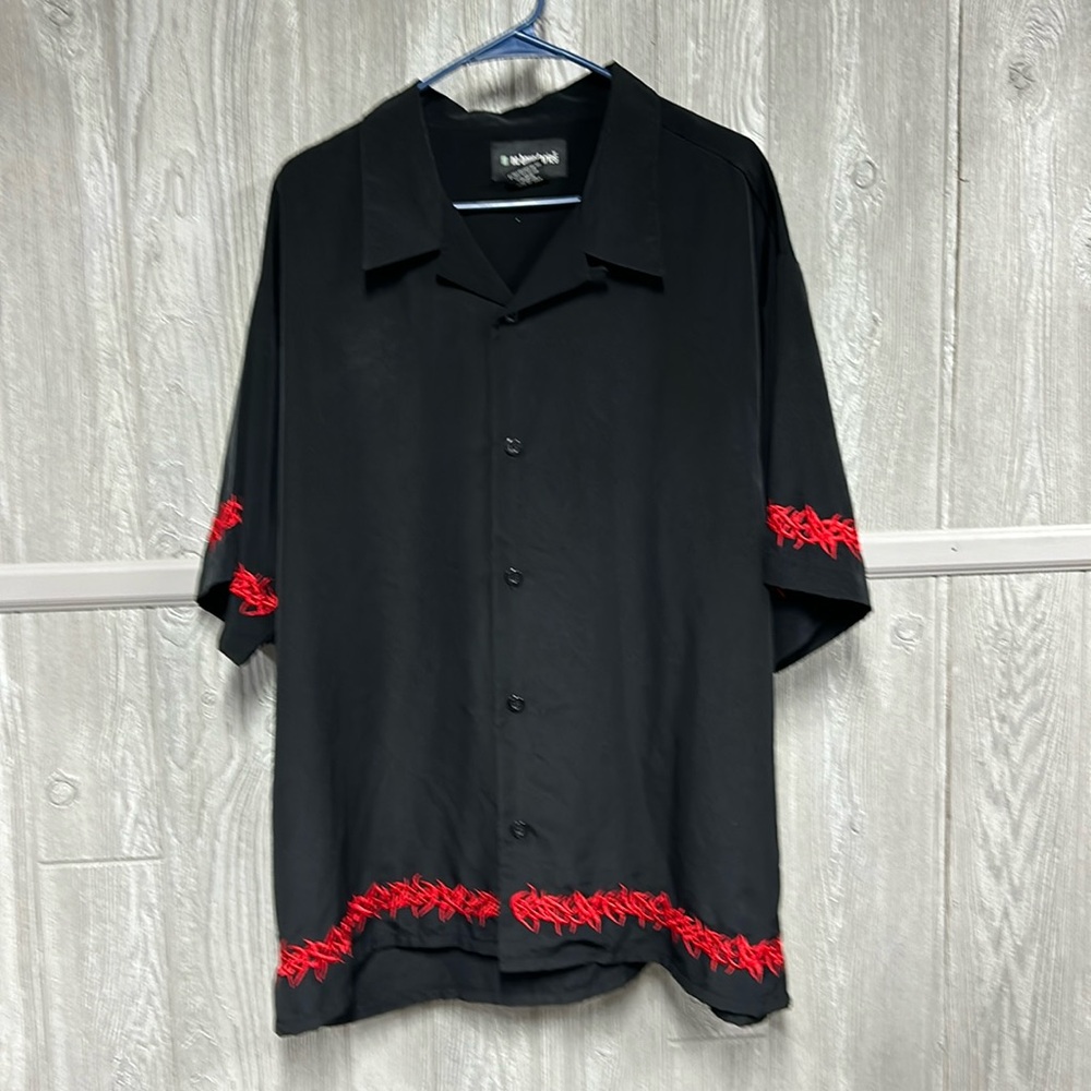 No Boundaries Embroidered Flames Button Up Shirt NWOT Size XL 46/48